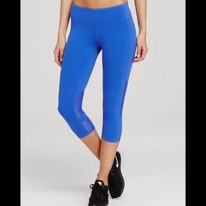 Alo Yoga Surf Blue Oasis Capri